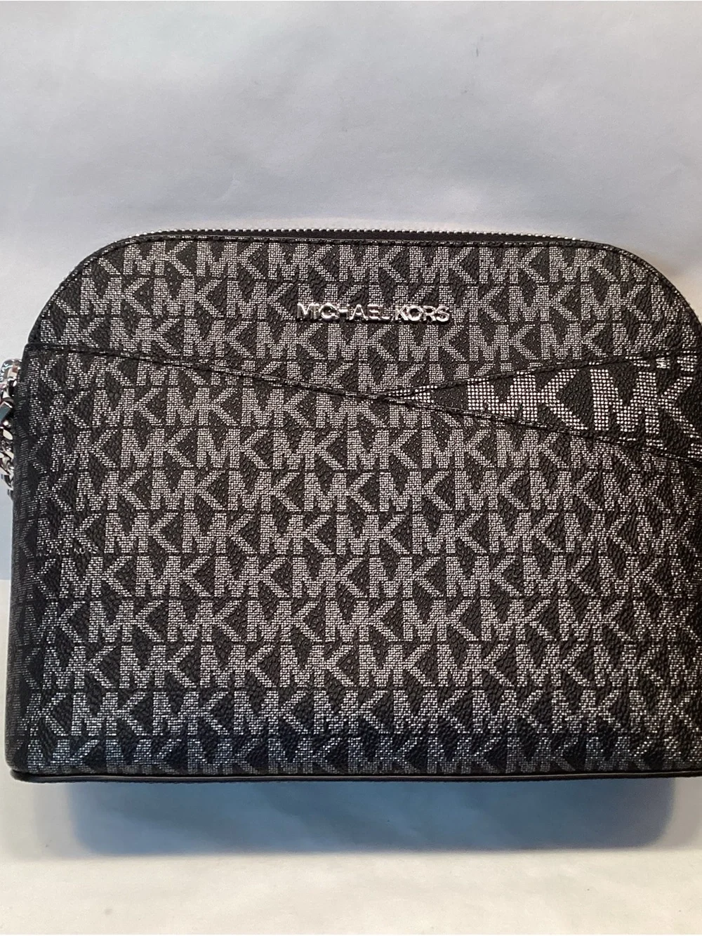 Michael Kors Black Jet Set Travel MD Dome Crossbody Bag Excellent Condition